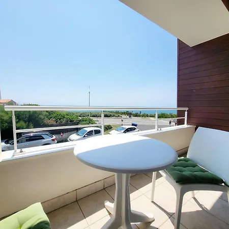 דירה 2 Pieces Face Avec Balcon, Parking Et Wifi - - Fr-1-92-941