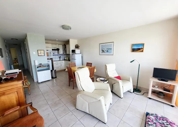 Apartman 2 Pieces Face Avec Balcon, Parking Et Wifi - - Fr-1-92-941